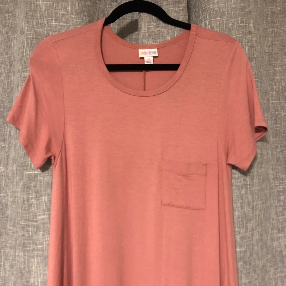 Lularoe Pretty pink Carly